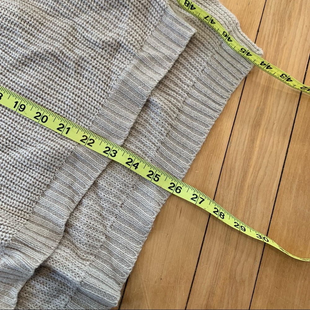 Off the shoulder sweater - Picture 2 of 5